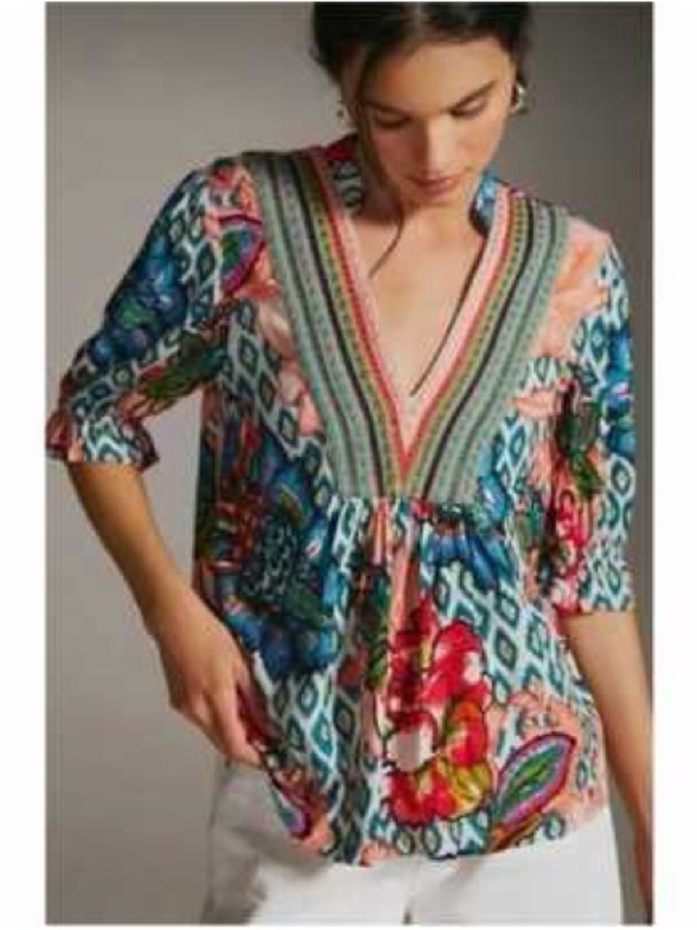 A70 Bl^nk London Stephanie Printed V-Neck Floral